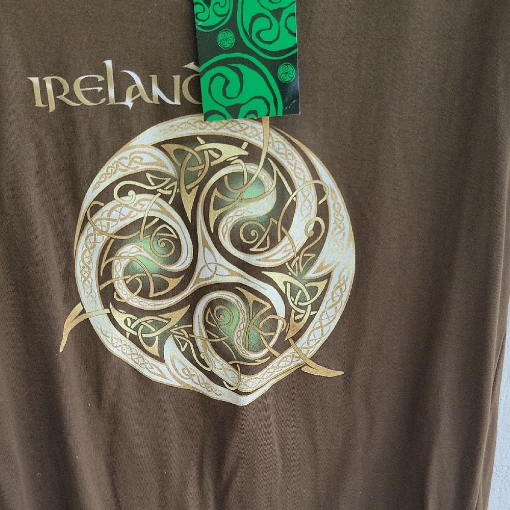 IrishGraphic Tee with Celtic Design Ireland XL Traditional Craft Wear - Picture 8 of 10
